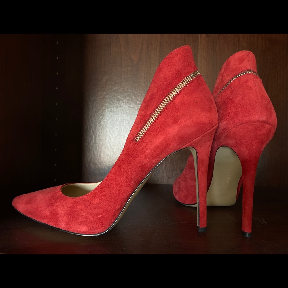 Felycia Nine West Red Suede pumps